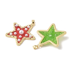 ラックメッキ真鍮＆エポキシ樹脂ペンダント  スナップオンベイルとプラスチックパールが付いたスターチャーム  18KGP本金メッキ  カドミウムフリー＆鉛フリー  長持ちメッキ  ミックスカラー  38x36.5x6.5mm  穴：4x3.5mm&nbsp;KK-Z047-04B-RS