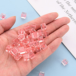 透明なアクリルビーズ  キューブ  ライトコーラル  8x7.5x7.5mm  穴：1.8mm  約900個/500g&nbsp;TACR-S154-12A-52