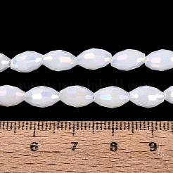 電気メッキジェイド風ガラスビーズ連売り  ライス  ABカラーメッキ  多面カット  ホワイト  8~8.5x5.5~6mm  穴：1~1.2mm  約67~68個/連  21.46~22.24インチ（54.5~56.5cm）&nbsp;GL-N002-01A-C02