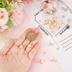 真鍮製フラワースタッドピアス金具16個  ABS プラスチック模造パールビーズ & 垂直ループ & 16 個のフリクションイヤーナット付き  18KGP本金メッキ  11x11.5mm  穴：1mm  ピン：0.7mm&nbsp;KK-BBC0007-07