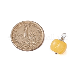不透明樹脂の野菜ペンダント  304ステンレススチールループ付き秋のカボチャチャーム  きいろ  19x13x13mm  穴：3mm&nbsp;X1-PALLOY-JF02766-02