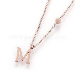 304ステンレススチールイニシャルペンダントネックレス  ガラスラインストーン付き  クリスタル  ローズゴールド  文字.m  16.1~16.5インチ（41~42cm）  ペンダント：11x5~8.5x1mm&nbsp;NJEW-G321-04RG-M
