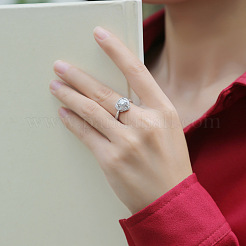 ロジウムメッキ 925 スターリングシルバー パヴェ 6.5x3.9mm モアッサナイト 女性用調節可能リング  ハート  プラチナ  内径：15.2~19mm&nbsp;WG1784E-01