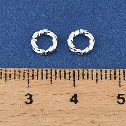 真鍮製クイックリンクコネクター  ツイストリング形状  鉛フリー＆カドミウムフリー＆ニッケルフリー  銀  6.5x1.5mm  内径：3mm&nbsp;KK-H258-13A-S