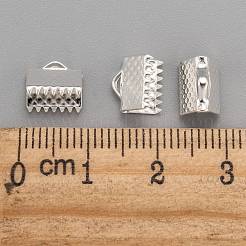 アイアン製カシメリボン止めエンドパーツ  長方形  銀  8x8mm  穴：2mm  約5000個/袋&nbsp;E004Y-S-01
