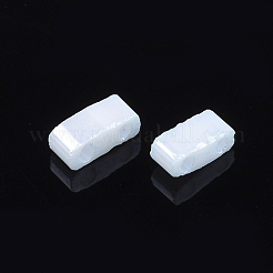 2穴不透明ガラスシードビーズ  光沢のある  長方形  ライトスカイブルー  4.5~5.5x2x2~2.5mm  穴：0.5~0.8mm&nbsp;SEED-S023-06B