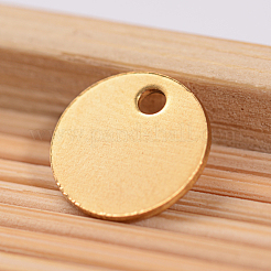 イオンプレーティング（IP）304ステンレススチールスタンピングブランクタグフラットラウンドチャーム  ゴールドカラー  8x0.8mm  穴：1.2mm&nbsp;STAS-L159-08G