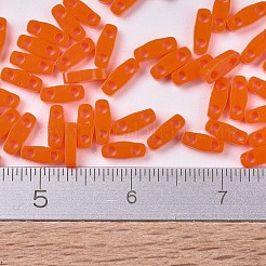 MIYUKIクォーターティラビーズ  日本製シードビーズ  2穴  （qtl406)不透明なオレンジ  5x1.2x1.9mm  穴：0.8mm  約2400個/50g&nbsp;SEED-X0054-QTL0406