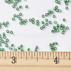 MIYUKIデリカビーズ  シリンダー  日本製シードビーズ  11/0  （db0605)染色銀裏地付きエメラルド  1.3x1.6mm  穴：0.8mm  約10000個/袋  50 G /袋&nbsp;SEED-X0054-DB0605