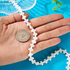 天然淡水貝ビーズ 1 連  クロス  フローラルホワイト  7.5~8x7.5~8.5x2.5~3mm  穴：0.7mm  約50個/連  15.47''（39.3センチメートル）&nbsp;SSHEL-TA0001-19