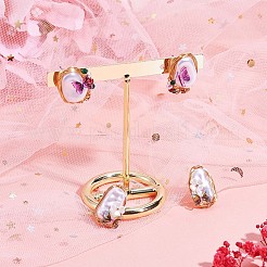 シェルパールとアクリルバタフライスタッドピアス  女性のためのゴールデンブラスワイヤーラップジュエリー  カラフル  20x12mm  ピン：0.8mm&nbsp;JE972A