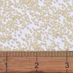 MIYUKIデリカビーズ  シリンダー  日本製シードビーズ  11/0  （db1900)アイボリーセイロン  1.3x1.6mm  穴：0.8mm  約20000個/袋  100 G /袋&nbsp;SEED-J020-DB1900
