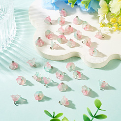 38個のガラスチャーム  花  プラチナトーンの真鍮ループとグリッターパウダー付き  グラデーションカラー  サクランボ色  10.5x11mm  穴：2mm&nbsp;GLAA-TADJ0001-19C