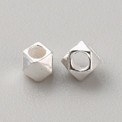 925スターリングシルバースペーサービーズ  ポリゴン  no925スタンプ  銀  2x2x2mm  穴：1mm&nbsp;LS-STER-WH0017-05A-S