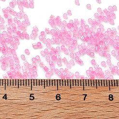 透明な色のガラスシードビーズ  丸い穴  ABカラーメッキ  シリンダー  ショッキングピンク  1.6x1.3mm  穴：0.8mm  約60000個/ポンド&nbsp;SEED-H003-01F