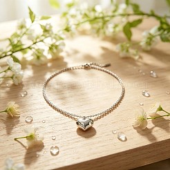 バレンタインデーにぴったりの、ステンレススチール製の質感のあるふっくらとしたハート型ペンダントネックレス  ステンレス鋼色  15.75インチ（40cm）&nbsp;EI9252-4