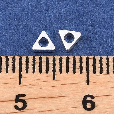 真鍮ビーズ  三角形  銀  3x3.5x1.3mm  穴：1.4mm&nbsp;KK-H250-02A-S-1