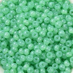 6/0個の模造ヒスイガラスシードビーズ  光沢  染め  ラウンド  アクアマリン  4x3mm  穴：1.2mm  約7500個/ポンド&nbsp;SEED-T006-04A-10
