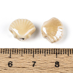 手作りの陶器ビーズ  シェル形状  光沢釉の磁器  小麦  9.5~10x11.5~12x6~6.5mm  穴：1.6~2mm&nbsp;PORC-Q002-01G-01