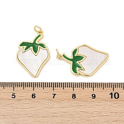 真鍮パヴェナチュラルホワイトシェルペンダント  緑のエナメルのイチゴチャーム  カドミウムフリー＆鉛フリー  持続的なメッキ  ラックめっき  18KGP本金メッキ  26.5x17x2mm  穴：3.5mm&nbsp;KK-U058-06G