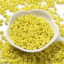 焼付塗装ガラスシードビーズ  ピーナッツ  きいろ  5.5~6x3~3.5x3mm  穴：1~1.2mm  約4000個/ポンド&nbsp;SEED-K009-01A-08