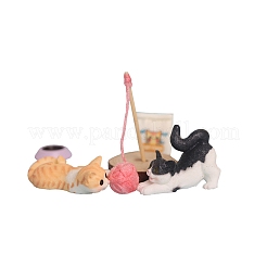 プラスチック製の猫とボールのラックのミニチュア装飾品  マイクロランドスケープドールハウスアクセサリー  小道具の装飾のふりをする  ミックスカラー  パッケージサイズ：100x70mm&nbsp;PW-WGA1543-01
