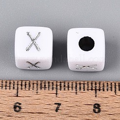 不透明なアクリルビーズ  文字付きのキューブ  シルバーライン入り  文字x  9~10x9~10x9~10mm  穴：4mm  約625個/500g&nbsp;SACR-T035-03X