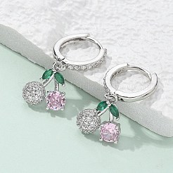 真鍮製マイクロパヴェキュービックジルコニアフープピアス  鉛フリー＆カドミウムフリー  長持ちメッキ  ラックめっき  チェリー  プラチナ  28x12mm&nbsp;EJEW-R016-15P
