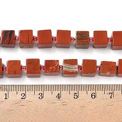 天然石レッドジャスパービーズ連売り  キューブ  シードビーズで  8~8.5x8~8.5x8~8.5mm  穴：1.2mm  約38~39個/連  14.96''（38cm）〜15.35''（39cm）&nbsp;G-D338-A07
