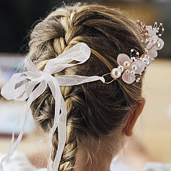 ウェディングパーティー、ビーチ、ブライダル、装飾、ヘアアクセサリー、ヘアバイン  合金の花のヘッドバンド  プラスチック製のビーズと  ホワイト  380~383x33x14mm&nbsp;OHAR-WH0021-03A