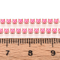 アイアンチェーン  アブソリュートプラスチック模造パール  スプールで  ライトゴールド  サクランボ色  2.5x2x2mm  約10ヤード/ロール&nbsp;CH-N005-03F