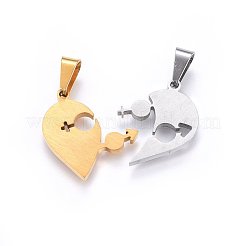 304ステンレススチール製スプリットペンダント  ラインストーン付き  単語「love」付けのハート  バレンタインデーのために  ゴールデン·ステンレス鋼色  24.5x25.5x2.5mm  穴：9x5mm  片側：25.5x20x2.5mm  反対側：25x23x2.5mm&nbsp;STAS-O108-11GP