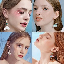 マーメイドとフィッシュテールの形のドロップイヤリングの作り方キット  アクリル、合金、樹脂、304ステンレススチールペンダントを含む  ガラスビーズ  樹脂コネクター  真鍮製のリングとエンドチェーンとピンとイヤリングのフック  ゴールデン＆ライトゴールド  ペンダント：24個&nbsp;DIY-SC0018-15