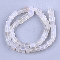 天然石瑪瑙ビーズ連売り  染め  キューブ  ホワイトスモーク  7~8x7~8x7~8mm  穴：1mm  約50個/連  14.1インチ&nbsp;G-T121-04D