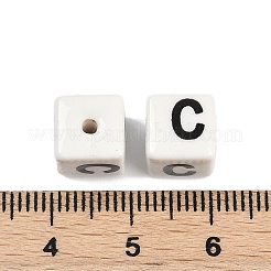 磁器のビーズ  文字のある正方形  文字C  8.5x8.5x8.5mm  穴：1.6mm&nbsp;PORC-R003-08C