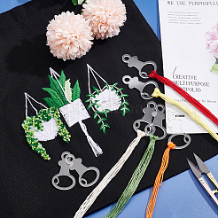 アクリル刺繍糸ドロップ30個  スリムフロスボビン  ミシン糸収納用  キー形状  透明  60x34.5x2.5mm  穴：8.5mm&nbsp;DIY-PH0008-95
