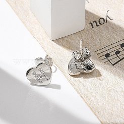 ラックメッキ真鍮マイクロパヴェクリアキュービックジルコニアスタッドピアス  ハート  文字h  8.5x9.5mm&nbsp;EJEW-K299-01P-H