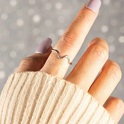 Wave Shaped Brass Micro Pave Clear Cubic Zirconia Finger Rings&nbsp;FS-WG385C2-05