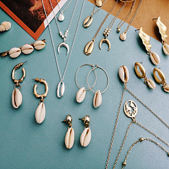 Natural Cowrie Shell Beads&nbsp;BSHE-CJ0002-01