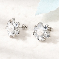 真鍮エナメルスタッドピアス  花  absプラスチックパール  カドミウムフリー＆鉛フリー  ラックめっき  長持ちメッキ  プラチナ  17x16.5mm&nbsp;KK-CBAB173-02B-P