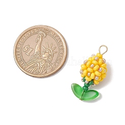 ガラスシードビーズの花のつぼみペンダント  304ステンレススチールループとガラスパールラウンドビーズ付き  きいろ  29x14x13mm  穴：3.5x2.5mm&nbsp;PALLOY-MZ00760-03