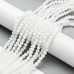 不透明なソリッドカラーの電気めっきガラスビーズ連売り  パール光沢メッキ  多面カット  双円錐形  ホワイト  4x4mm  穴：0.8~1mm  約75~78個/連  28~29cm&nbsp;GLAA-F029-P4mm-C15
