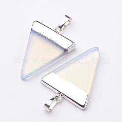 三角形のオパライトペンダント  銀色のメッキ真鍮のパーツ  32~35x22~25x6mm  穴：5x8mm&nbsp;G-F0135-01P