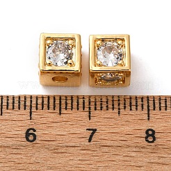 真鍮製マイクロパヴェキュービックジルコニアビーズ  キューブ  長持ちメッキ  ニッケルフリー  18KGP本金メッキ  7.5x7.5x7mm  穴：2.5mm&nbsp;KK-F898-10G