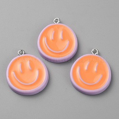 不透明レジンエナメルペンダント  笑顔のプリントのフラットラウンドチャーム、プラチナメッキの鉄製ループ付き  ライトサーモン  27~28x23x3.5~4.5mm  穴：2mm&nbsp;RESI-WH0036-20E