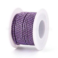 鉄ラインストーンカップチェーン  スプールで  紫色のメディア  2x2x2mm  約29.99フィート（9.14m）/ロール&nbsp;CH-T006-05B-22