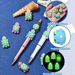 10色の光るシリコンビーズ10個  カメ  暗闇で光るビーズ  ミックスカラー  30x17x12mm  穴：2mm  1pc /カラー&nbsp;SIL-CJ0003-08