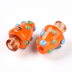 手作りのランプワークの凹凸のあるビーズ  クリスマスツリーのチャーム  レッドオレンジ  17.5~20x11~14.5mm  穴：1~1.6mm&nbsp;X1-LAMP-T022-02A-09