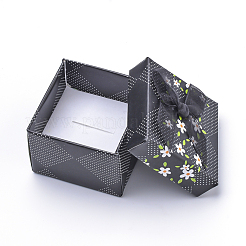 厚紙のリングボックス  糸のかぎ針とスポンジを内側に  リング用  正方形  ミックスカラー  5~5.1x5~5.1x3.9cm  インナーサイズ：4.3x4.6センチメートル&nbsp;CBOX-S018-03