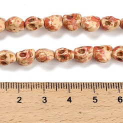 合成ターコイズビーズ連売り  スカル  染め  スプレー塗装  砂茶色  8x6x7mm  穴：1mm  約47個/連  14.17''（36センチメートル）&nbsp;TURQ-F019-02H